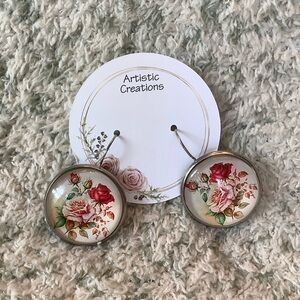 Roses Floral Glass Cabachon pierced lever back Earrings NWT handcrafted